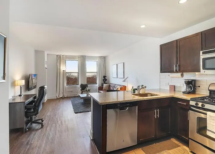 1br Chic & Elite In Hyde Park - Shoreland 714 *