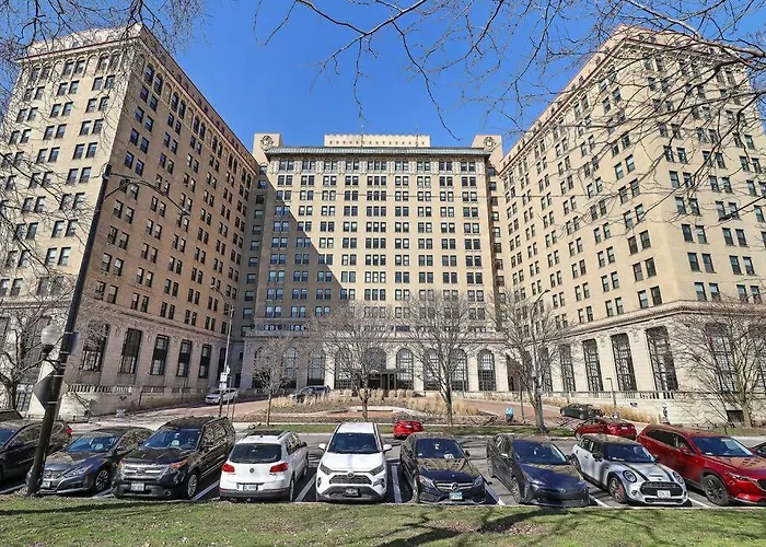 1br Chic & Elite In Hyde Park - Shoreland 714 * Chicago